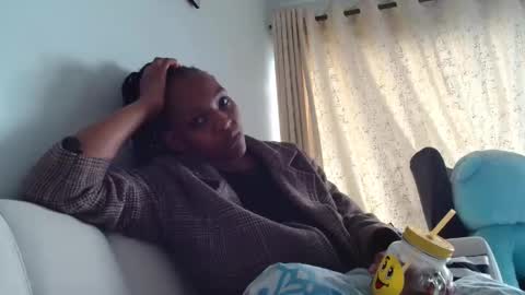 goldenmusexo online show from April 18, 11:35 am