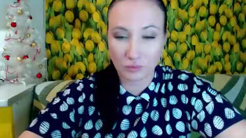 goldmoonn online show from January 11, 7:05 pm