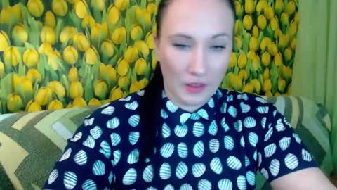 goldmoonn online show from February 18, 6:39 pm