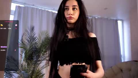 angel online show from October 13, 5:10 am