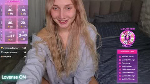 goodgirl0024 online show from December 28, 9:30 pm