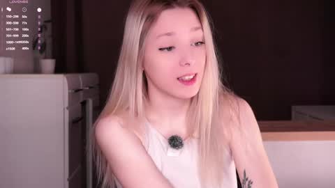 Luna online show from April 13, 1:40 am