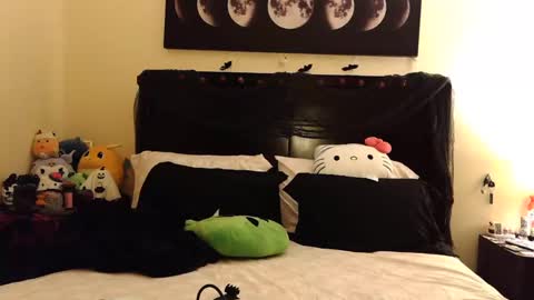 gothbaby305 online show from November 2, 5:49 pm