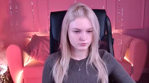 Grace Glamour online show from February 3, 5:05 am