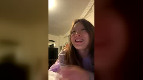 gracemeow online show from April 18, 11:56 am