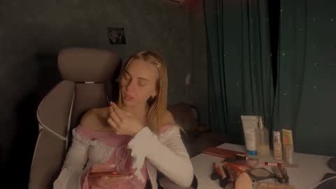 gracetorrezz online show from November 25, 5:04 pm