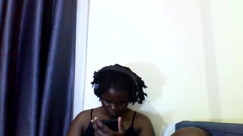 grannylover_ online show from September 22, 6:50 pm