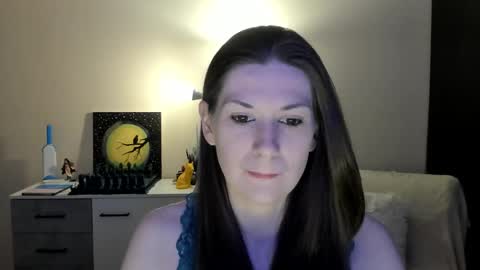 Greta online show from February 7, 10:24 pm