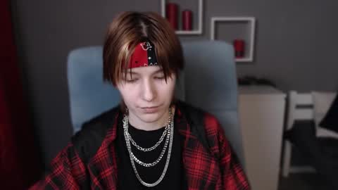 guitarandangell online show from January 6, 5:38 pm