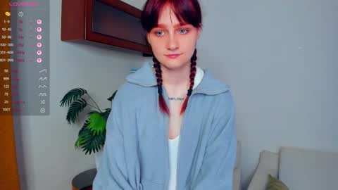 Chloe online show from September 27, 7:21 pm