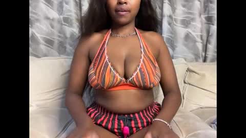 h_o_t_goddess online show from April 17, 5:31 am