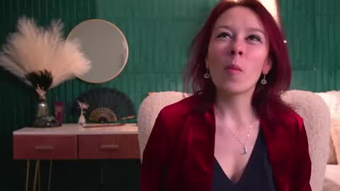 Hailey online show from April 16, 3:18 am