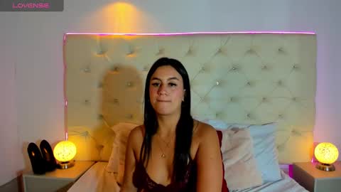 haley_evans_ online show from January 11, 11:02 am