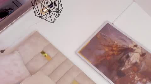 Halie  online show from February 28, 2:33 am