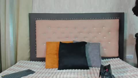 Hali online show from April 13, 8:31 pm