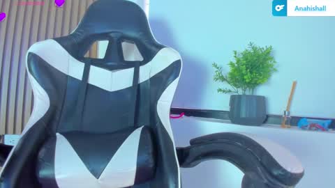 Anahis online show from February 1, 10:13 pm