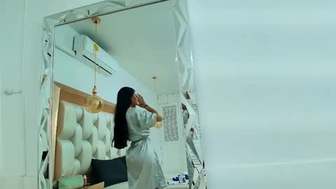 Hallie Stone online show from April 11, 12:09 pm