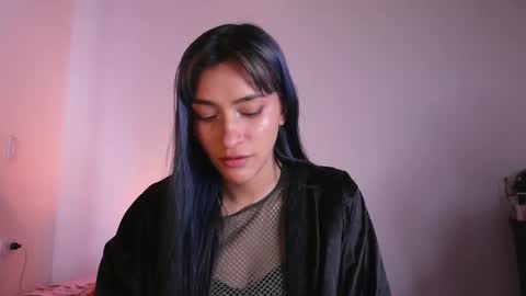 Halsey  online show from October 21, 11:58 am