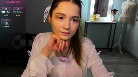 Hana online show from December 15, 2:22 pm