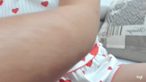 Hanah online show from November 2, 7:12 am