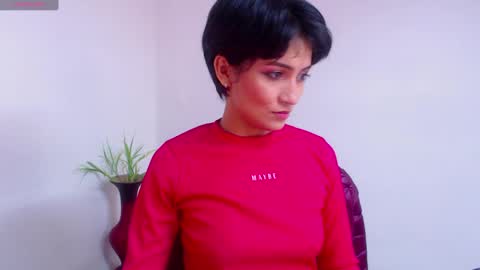 Sara online show from December 21, 7:38 pm