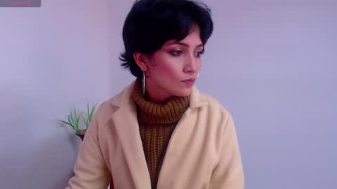 Sara online show from December 19, 4:24 pm