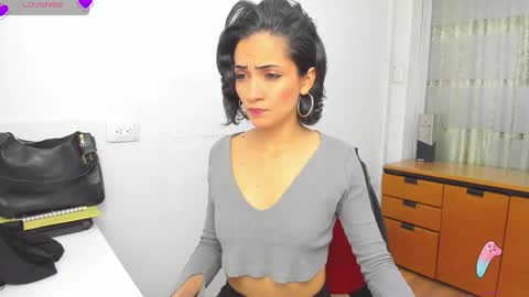 Sara online show from October 28, 7:19 pm