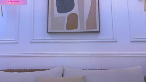 HANNA SOFIA online show from April 6, 10:38 am