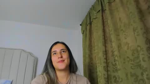 Hanna online show from December 15, 10:48 pm