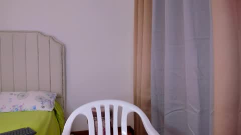 Hanna online show from February 10, 8:23 pm