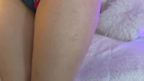 hannacruzsj online show from November 26, 9:27 pm