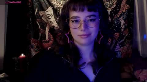 Hannah online show from November 7, 3:12 am