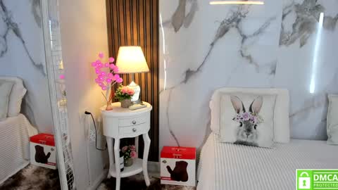 Hannahill69 online show from January 31, 4:47 am