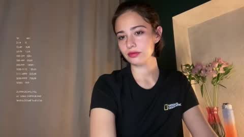 hannahinto online show from February 4, 2:42 pm