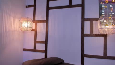 hannahmonttgomery  Help me reach 100 Hands up online show from November 3, 3:27 pm