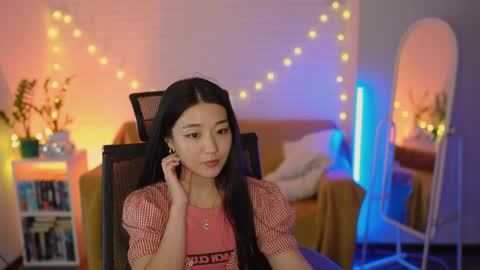 hannarosie online show from March 30, 6:29 pm