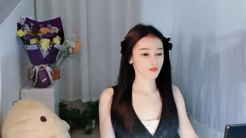 Daisy online show from April 13, 2:51 pm