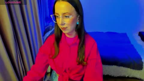 Stephanie online show from January 13, 6:12 pm