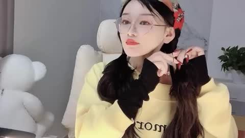 Daisy online show from February 18, 4:37 am