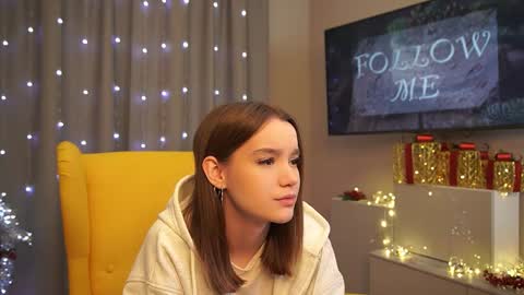 Call Me Tate  its my fourth day here i hope we can to be friends and not only online show from December 10, 3:20 am