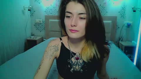Harris Lola online show from May 30, 3:42 pm