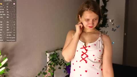 Jenny online show from April 15, 5:46 pm
