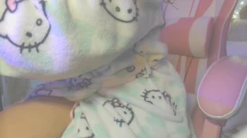 Snapshot of hazel_lyn222 chatting on December 31, 11:42 am Hazel online show from December 31, 11:42 am