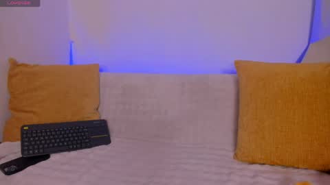 Im Hazel online show from June 7, 7:43 pm