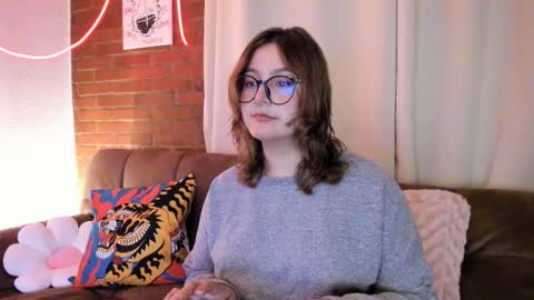 Snapshot of hazelbrownn23 chatting on October 13, 11:07 pm Hazel Brown online show from October 13, 11:07 pm