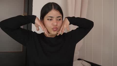 hecate333 online show from February 20, 9:55 am