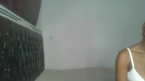 heilybunny online show from April 15, 9:32 am