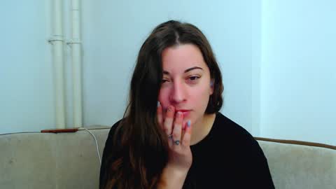 helen_adams_ online show from February 6, 5:14 am