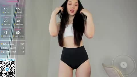 helen_sparkk online show from April 28, 2:27 am