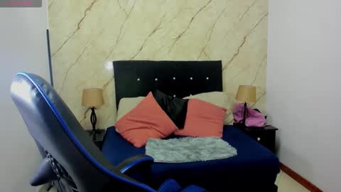 HELENA COPPER online show from February 1, 12:09 am